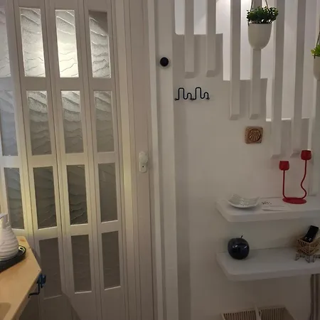 Tiny House El Sol דירה סביליה