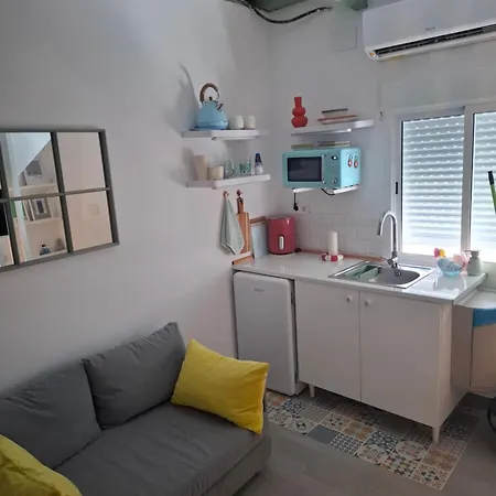 Tiny House El Sol * סביליה