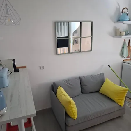 Tiny House El Sol סביליה